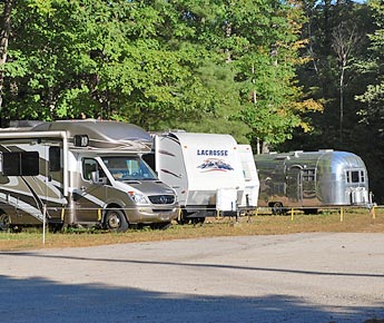 Outside Storage for campers, trailers, boats, trailers and more
